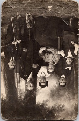 Krummhübel RPPC Familienporträt Ansichtskarte Fotoatelier P. Wenzel & Sohn