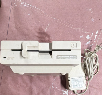 Commodore 1541-II External 5.25'' Floppy Drive Serial for Commodore 64 w/ PSU