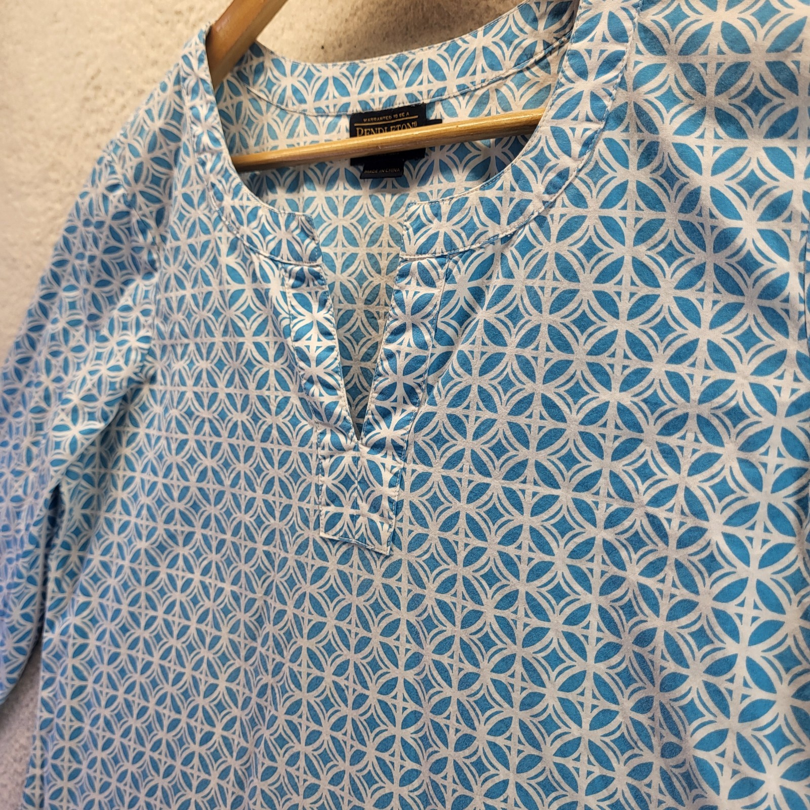 Pendleton Blouse Womens Large Blue Geometric Pull… - image 1