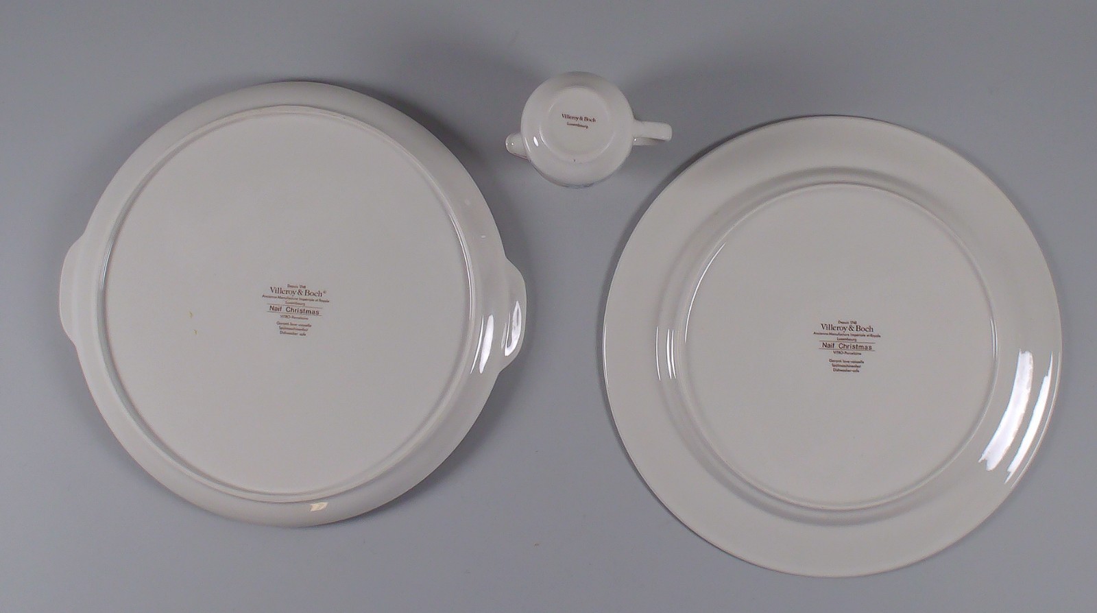 Villeroy & Boch NAIF CHRISTMAS Round Chop Platter, Creamer, Handled Cake Plate
