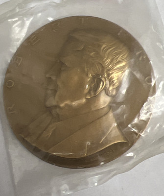 Robert Frost The Gift Outright E. Von Hebel 3'' U.S. Bronze Medal.