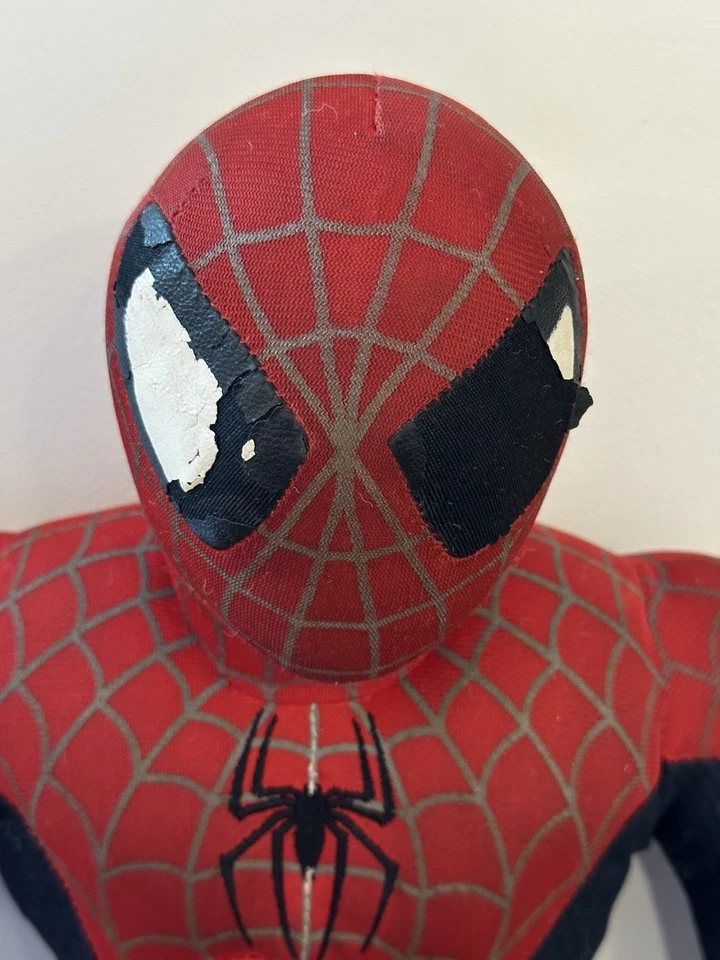 Juguete de peluche Spider-man Tobey Maguire 2004 Sam Raimi raro de colección Foto 2 de 4
