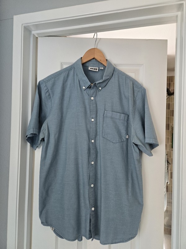Vans mens large short sleeve shirt