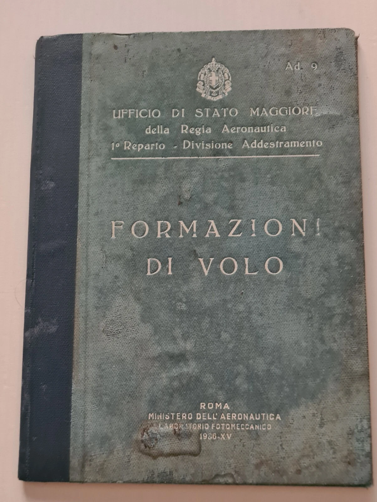 Foto 1 di 8
