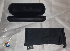 OAKLEY BLACK AUTHENTIC EYEGLASSES GLASSES CASE ONLY WITH POUCH CASE ICONS