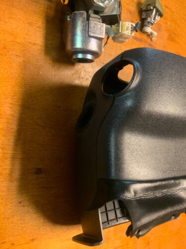 🍀 2010-2013 Kia Soul OEM Ignition Switch w/key Column Cover and door Lock - Picture 9 of 14