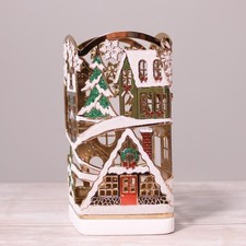 Bath  Body Works HOLIDAY VILLAGE Foaming Soap Holder Christmas Scene 2024