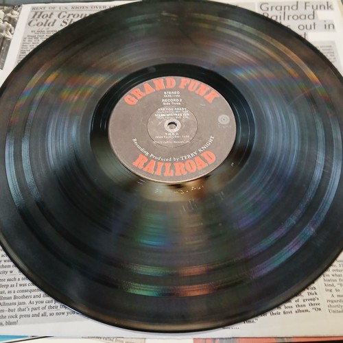 π΅ Grand Funk Railroad β Mark, Don & Mel 1969-71 2LP Set 1972 G+ Vinyl Record β
- Picture 19 of 22