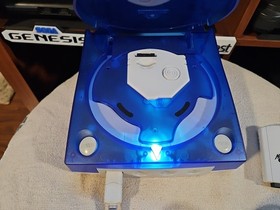 SEGA Dreamcast Console - Gaming Bundle - Blue/White Shell - Complete Bundle