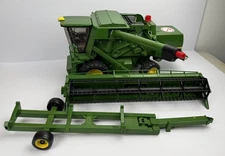 Bruder John Deere 1:16 T670i Combine Harvester Toy Large Farm Head & Tailer