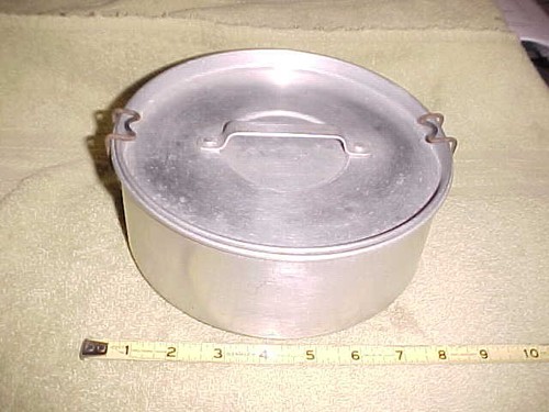 Deep Well Type Smaller Meal Aluminum Pot for Thermowell Equipped Old Vtg Stoves