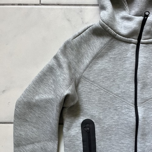 Nike Tech Fleece Hoodie Jacket Youth Small Gray Full Zip Athletic Zipper Pockets - Picture 6 of 17