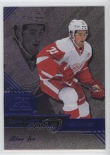 2016 Upper Deck Fleer Showcase Flair Row 1 Blue Ice 48/99 Dylan Larkin #16 2d8