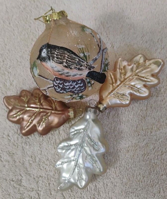Nature Lovers Leafs And Bird Glass Christmas Ornament