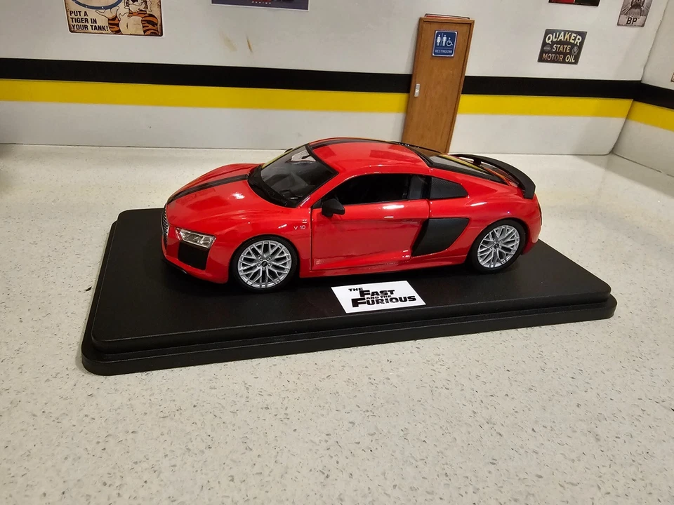 Литой автомобиль Audi R8 Fast & Furious масштаб 1:24 на заказ - Изображение 2 из 4