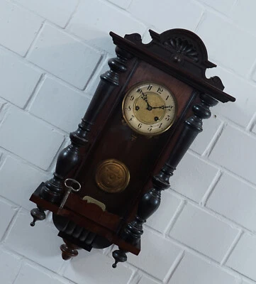 edler Junghans Nussbaum Freischwinger Regulator Halbstundenschlag um 1920 - Bild 1 von 4