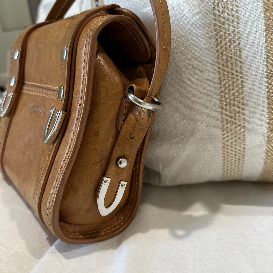 Bolsa tiracolo vintage de couro uterque exclusiva - Imagem 4 de 4