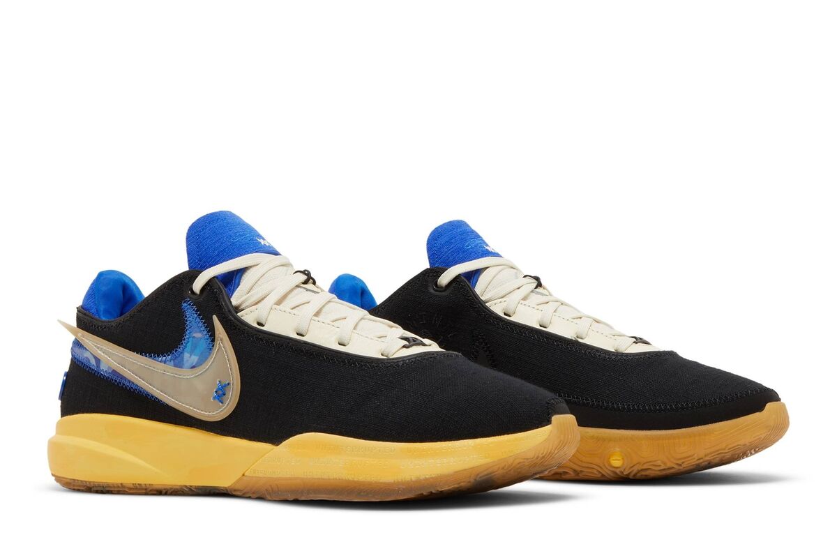 Nike Uninterrupted x LeBron 20 'Speak Your Truth' FN0941-001 Nike Uninterrupted x LeBron 20 'Speak Your Truth' FN0941-001
