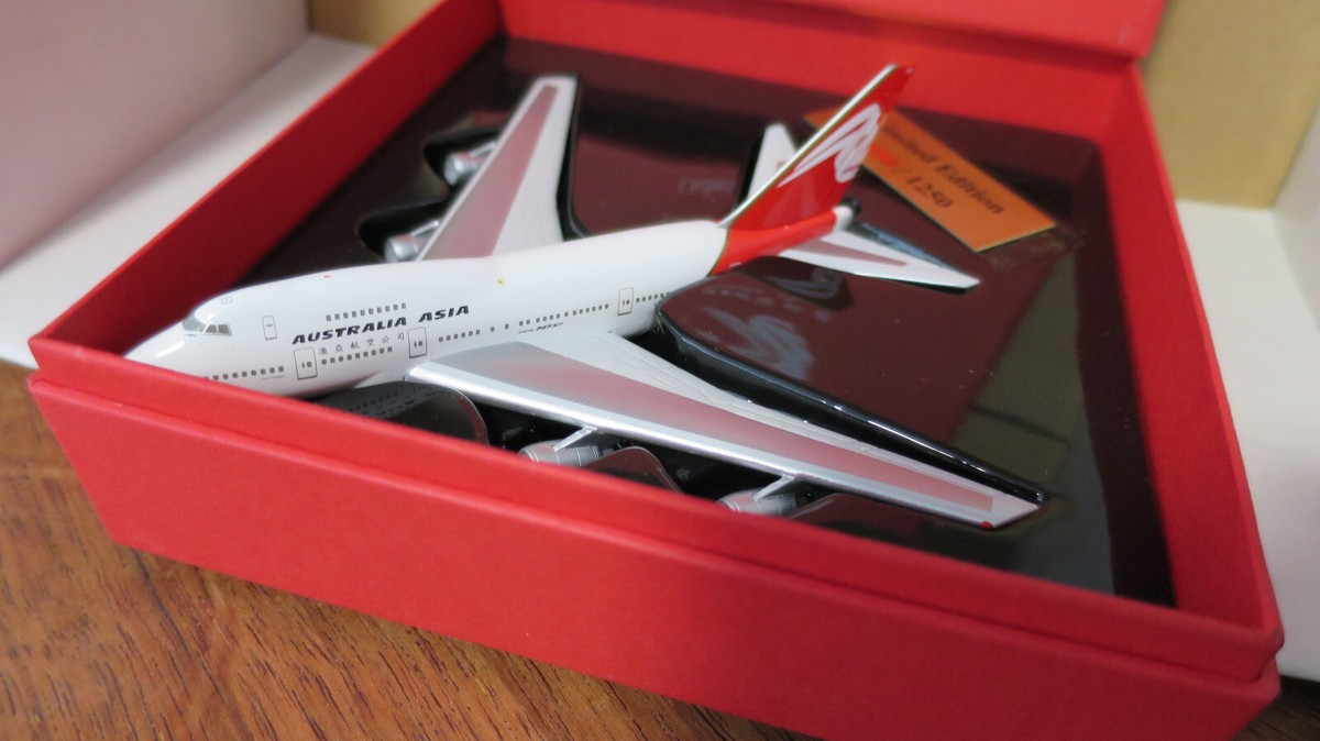 1/500 HERPA WINGS QANTAS AUSTRALIA ASIA AIRLINES BOEING 747SP