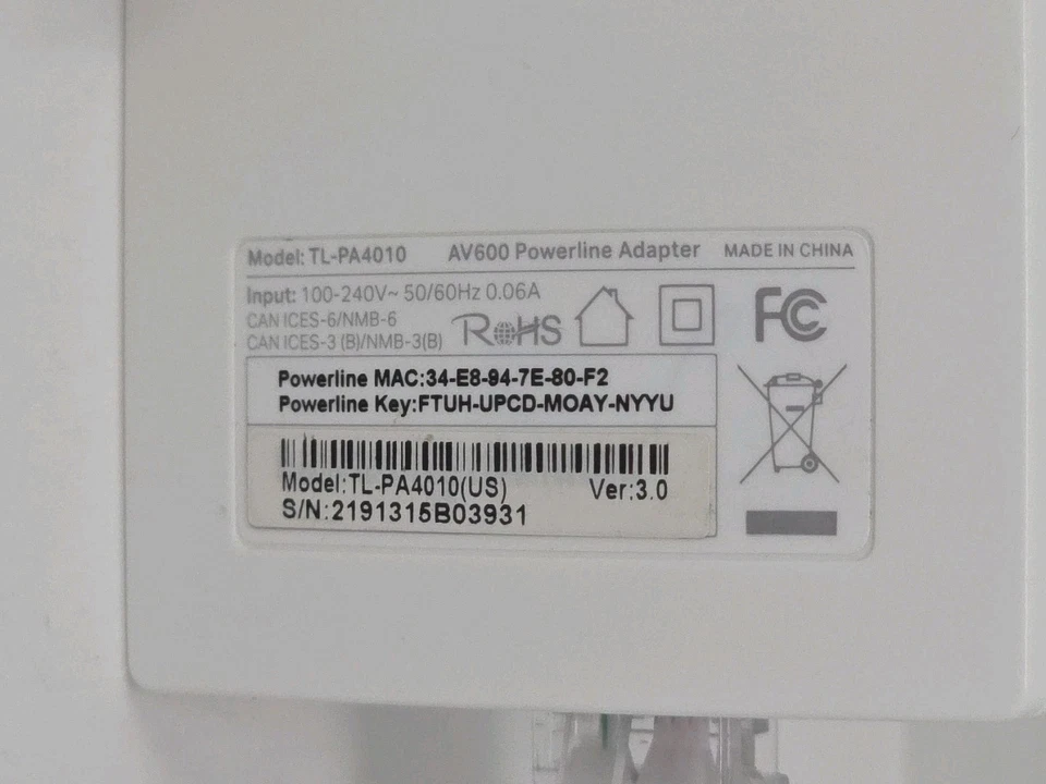 Adaptador de red TP-Link Nano Powerline TL-PA4010 AV600 cable Ethernet Foto 2 de 4