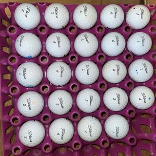 Twenty Four Titleist Tour Soft Golfbälle