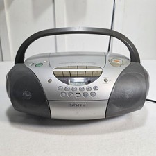 Sony CFD-S300 Megabass Boombox CD-Player/AM-FM Radio/Cassette - Tested, Works 