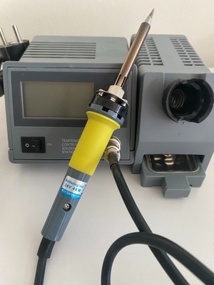 MaxTrack Lötstation ZLS 2 L temeraturgesteuert mit LCD Anzeige