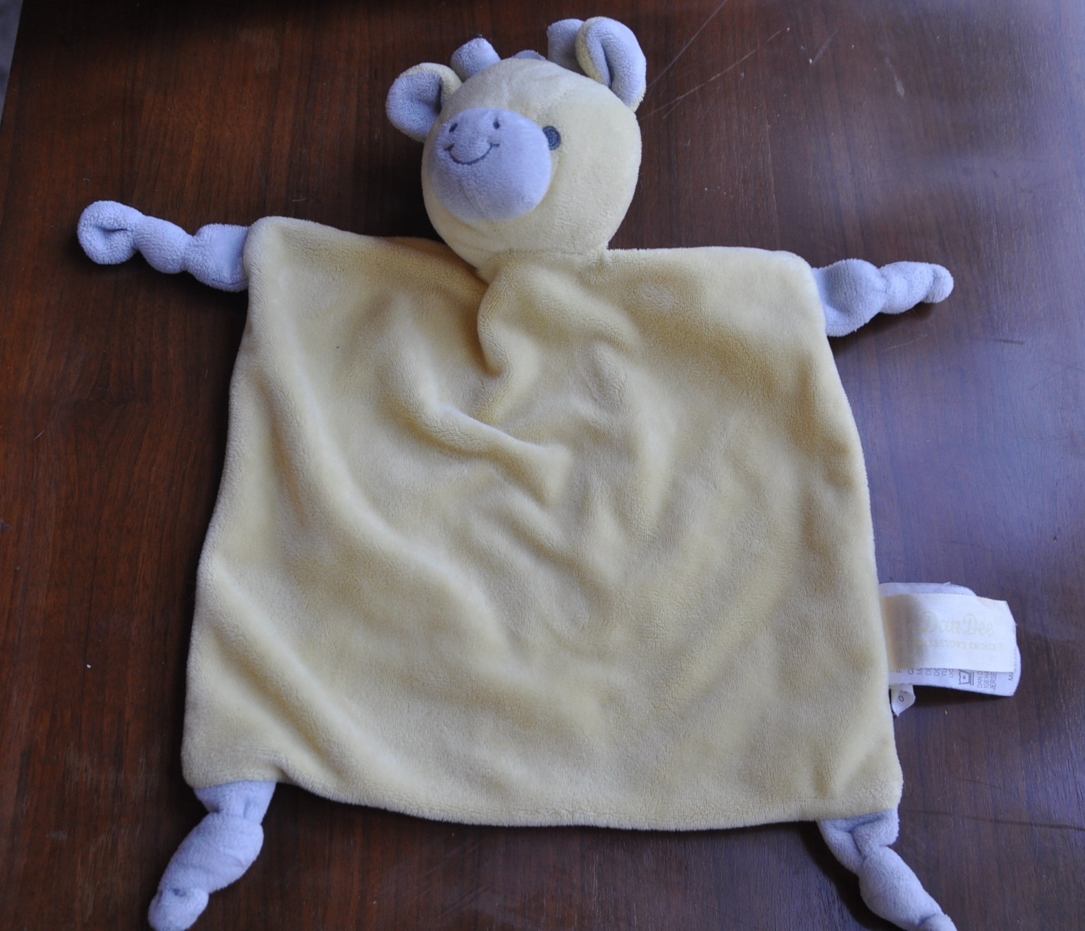 Dan Dee Giraffe Security Blanket Baby Lovey Plush Rattle Knotted Yellow Gray