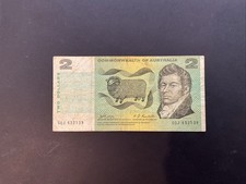 $2 COMMONWEALTH OF AUSTRALIA PHILLIPS RANDALL  , CONDITION IS IN PHOTOS