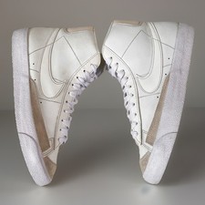 Nike BLAZER MID 77 Summit Sneaker Unisex High...