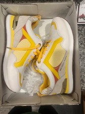 Brand New in box Michael Kors Wilma Trainer Tech Canvas Citrus size 8