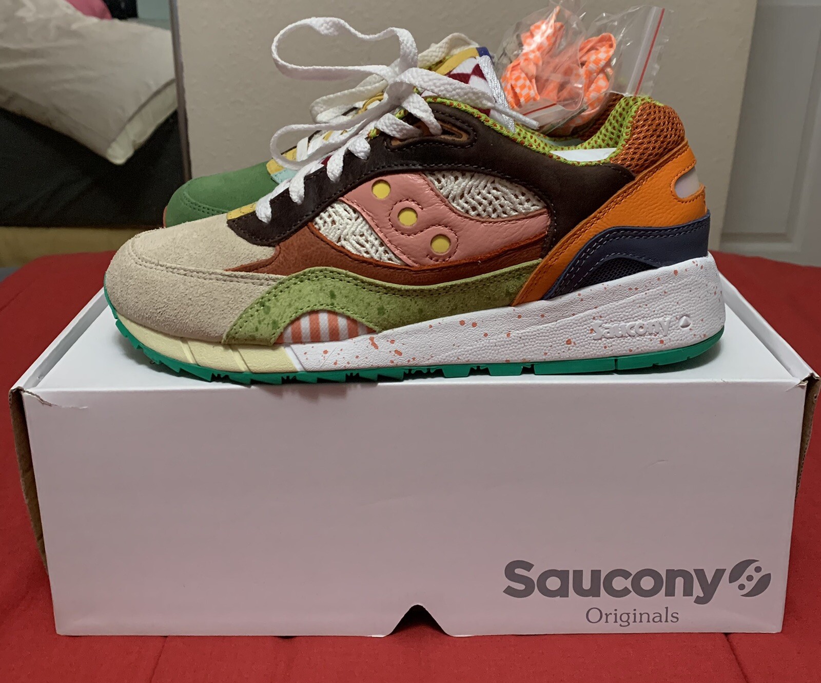 saucony shadow 6000 food fight