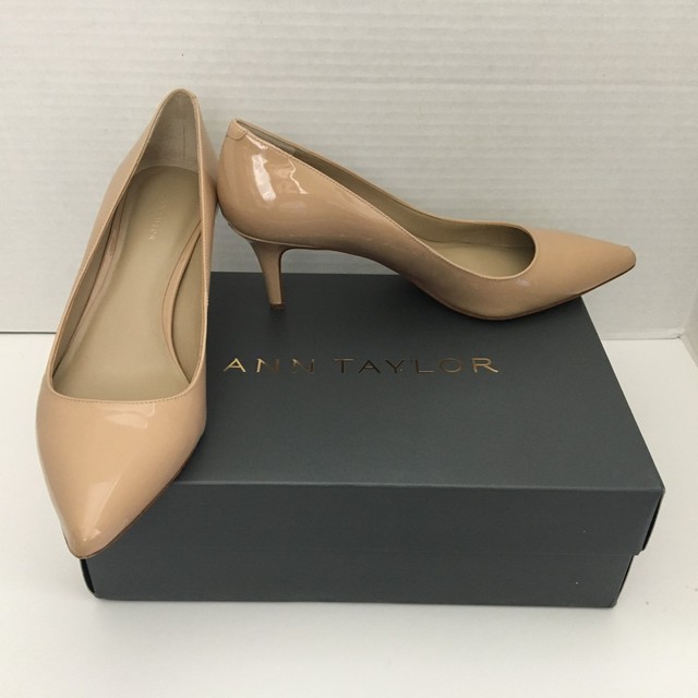 ann taylor pumps