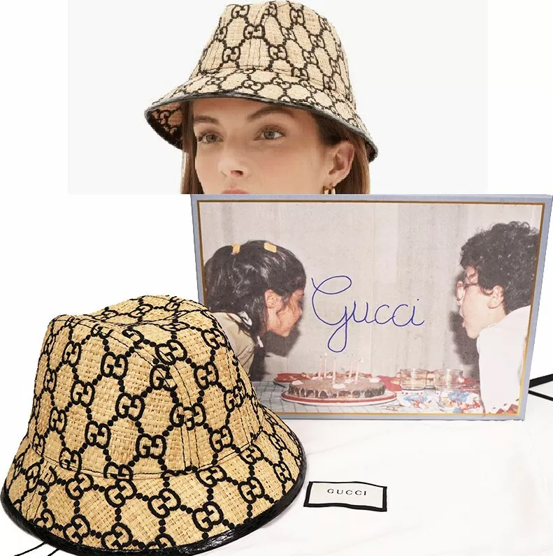 Gucci Bucket Hat With Floral Motif in Natural