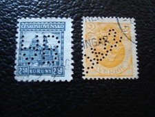 EUROPE - 2 timbres obliteres perfores (A53) 