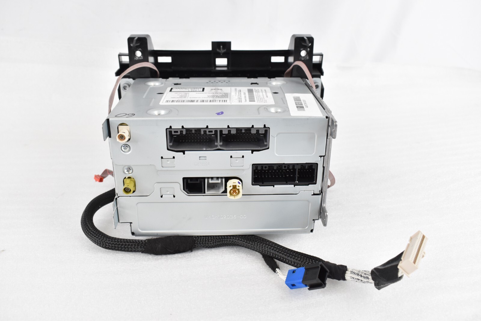 🚀 2014 13 15 16 MASERATI QUATTROPORTE RADIO CD CHANGER PLAYER 06700301980