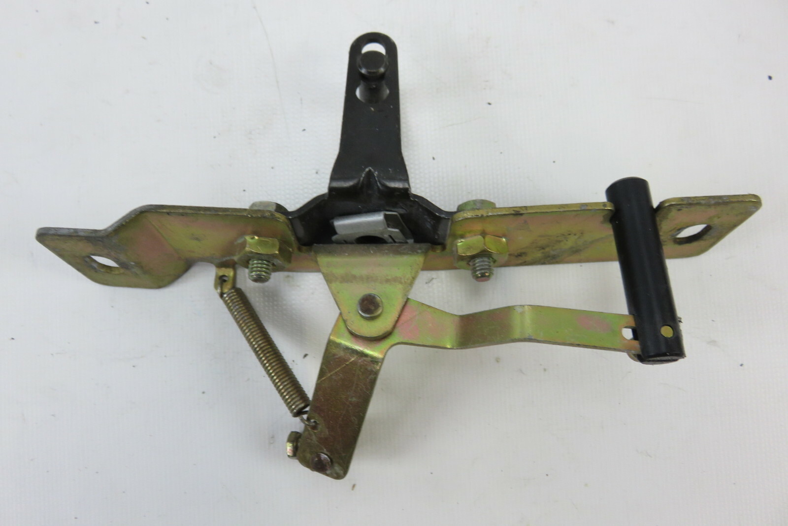 95 Ferrari 456 GT 456GT striker, for trunk latch