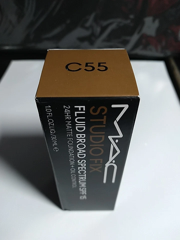 M.A.C Studio Fix Fluid SPF 15 Broad Spectrum 24HR Matte Foundation, 1 Fl Oz C55 - Image 2 of 4