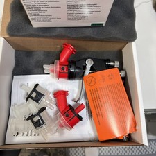 3m 16587 Accuspray Hgp Spray Gun Kit With 1.8 Mm 2.0 Mm Heads Air Valve