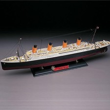 Academy 14215White Star Liner RMS Titanic MCP Edition Model Kit scala 1:400