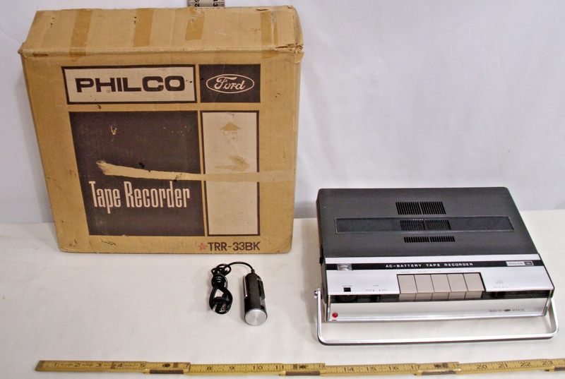 PHILCO FORD MODEL TRR-33BK REEL TO REEL TAPE PLAYER RECORDER BOXED 1960s
