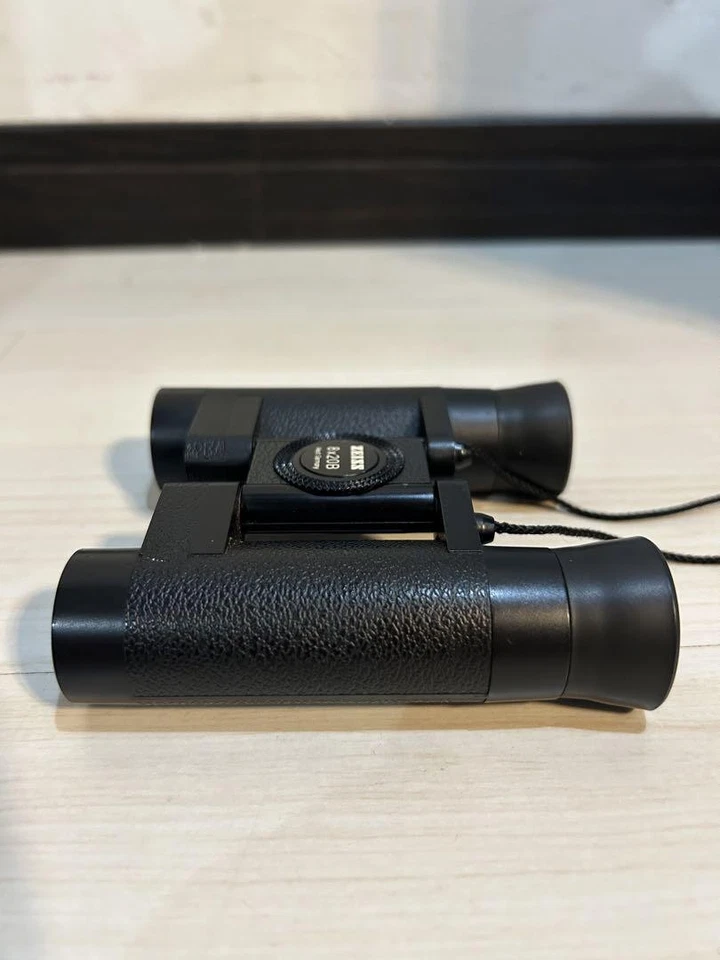 Zeiss 8x20B Binoculars Made in West Germany Used Excellent Condition - Image 2 of 4
