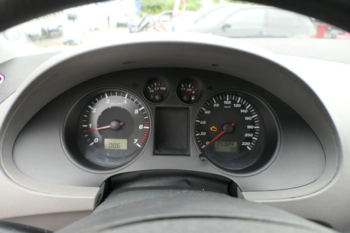 Seat Ibiza 6L Tacho Tachometer Kombiinstrument 253.000km 6L0920820F 1,2 47kw 1,4