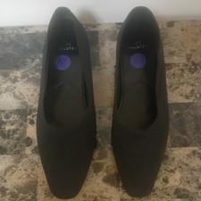 Halston Woman’s size 8.5 Broadway knit black Flats  Casual Dress Shoes 