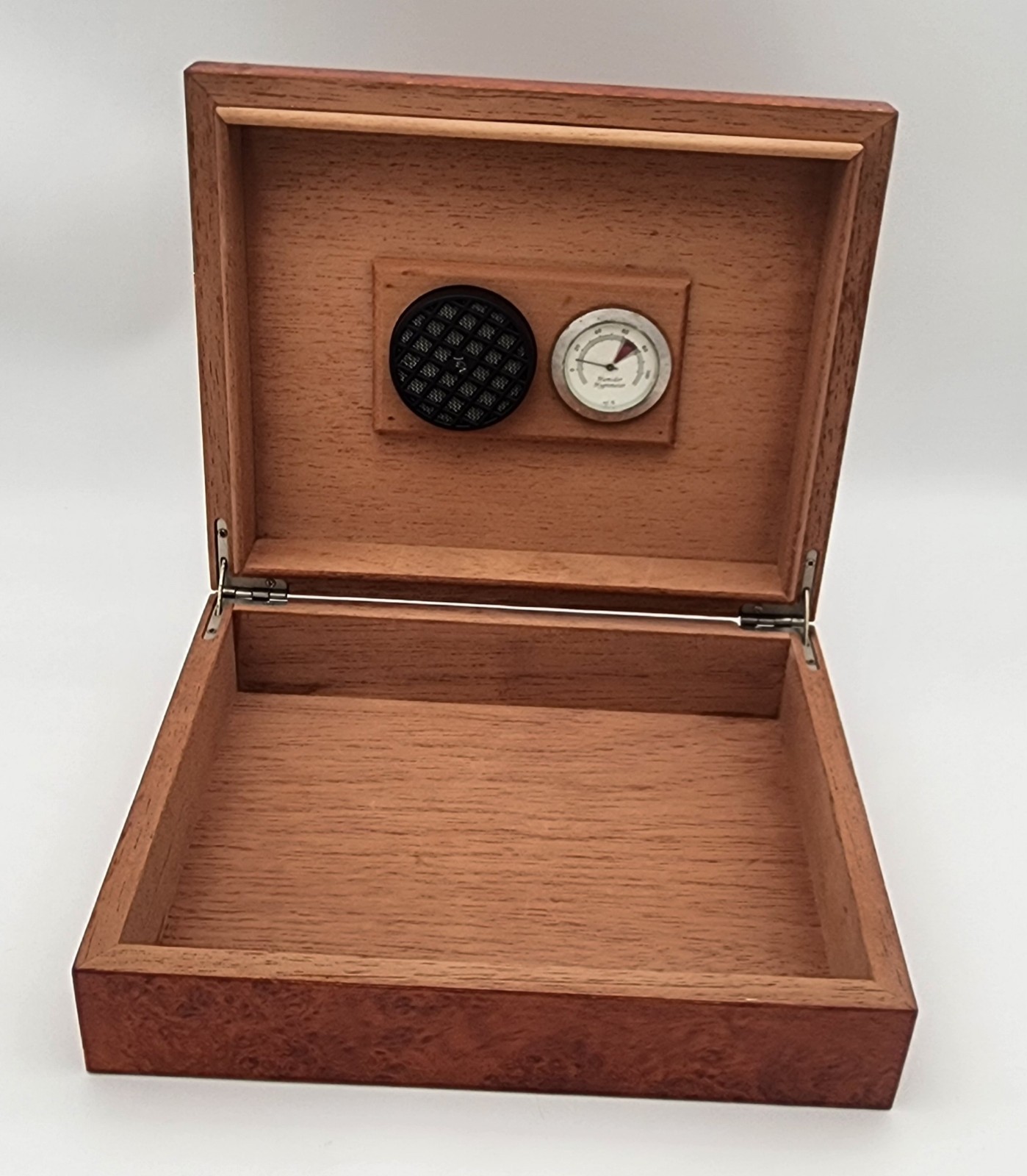 Box 9" X 10.5" With Humidifier Gauge Wooden Wood