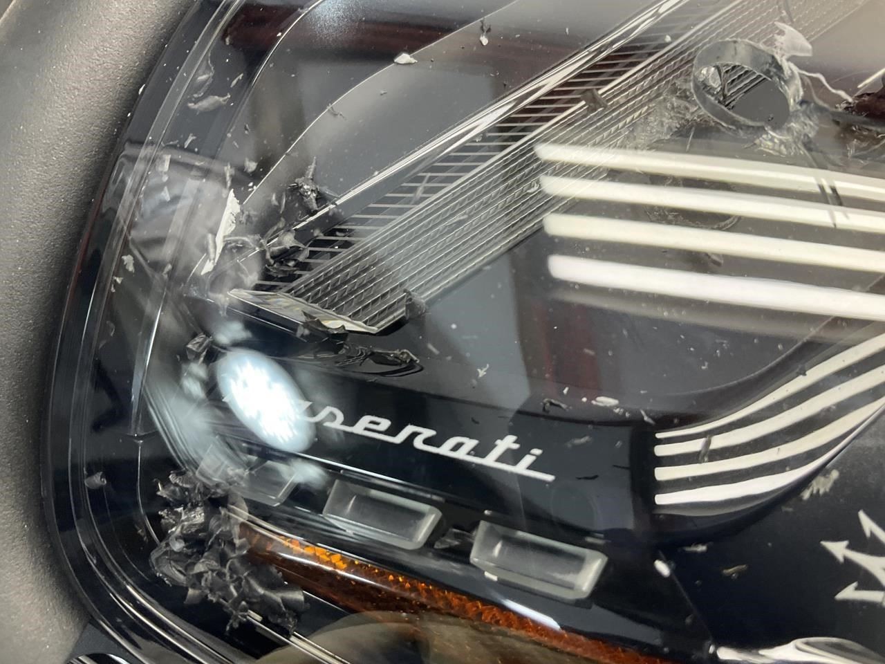 24 2024 Maserati GranTurismo M189 Front Right Passenger Headlight LED Q