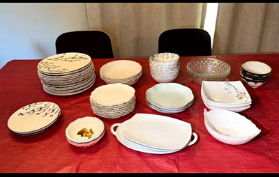 idk Floral Ceramic Dinner Set White/Black Round Plates Bowls Serving Pieces