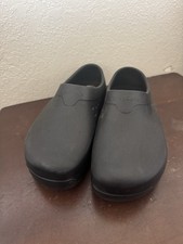 TredSafe Unisex Black Oil Slip Resistant enduro pro Clogs Shoes, M7/W9
