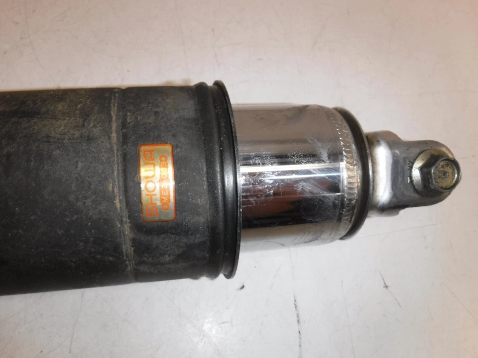 1983 HONDA SILVER WING 650 REAR BACK SHOCK ABSORBER - Image 3 of 4