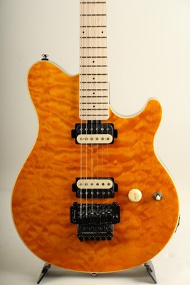 Sterling by MUSIC MAN AXIS AX40 -Trans Gold- S N SG69885
